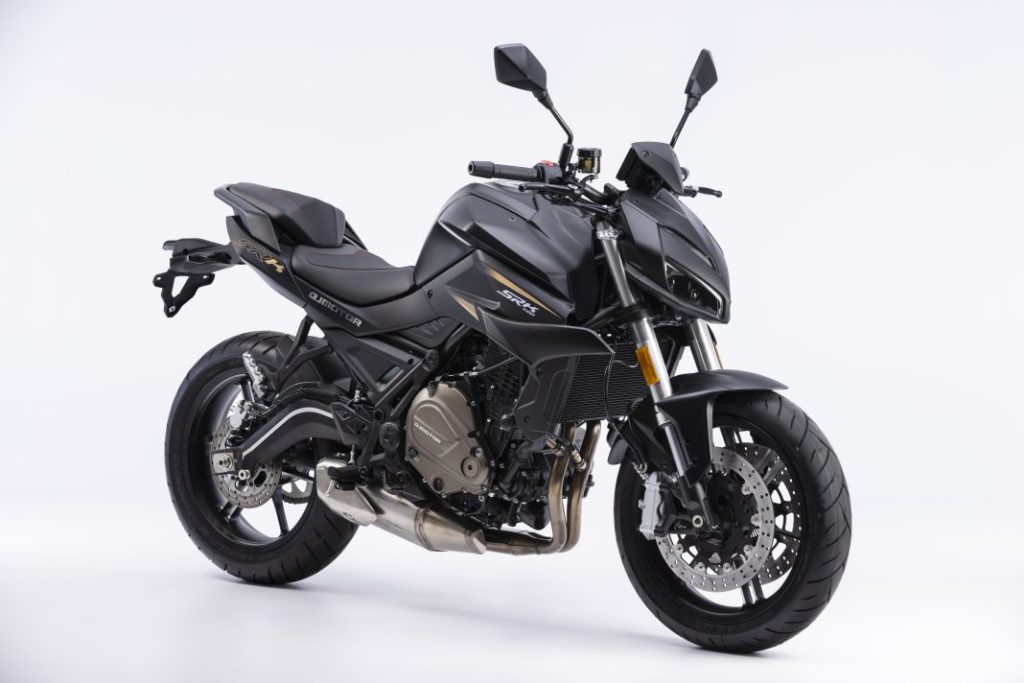 QJ MOTOR: Volvo se pasa a las motos 7 Motor16 SRK 700 2 Motor16