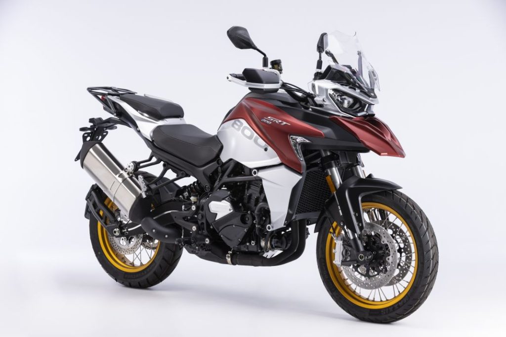 QJ MOTOR: Volvo se pasa a las motos 17 Motor16 SRT800X 3 Motor16