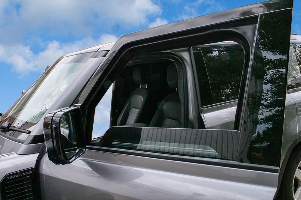 El Land Rover Defender se convierte en un 'búnker' 3 Motor16 TRASCO A Kip Security Feature 2 3 Motor16