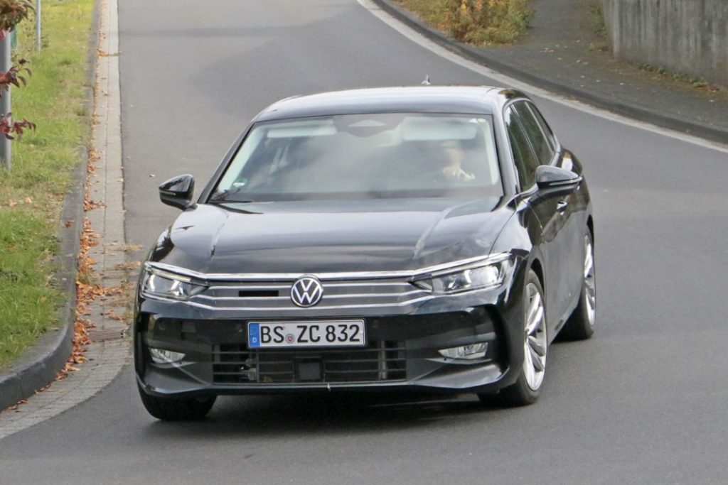 El nuevo Volkswagen Passat, cada vez más cerca 5 Motor16 VW Passat Variant 2 Motor16