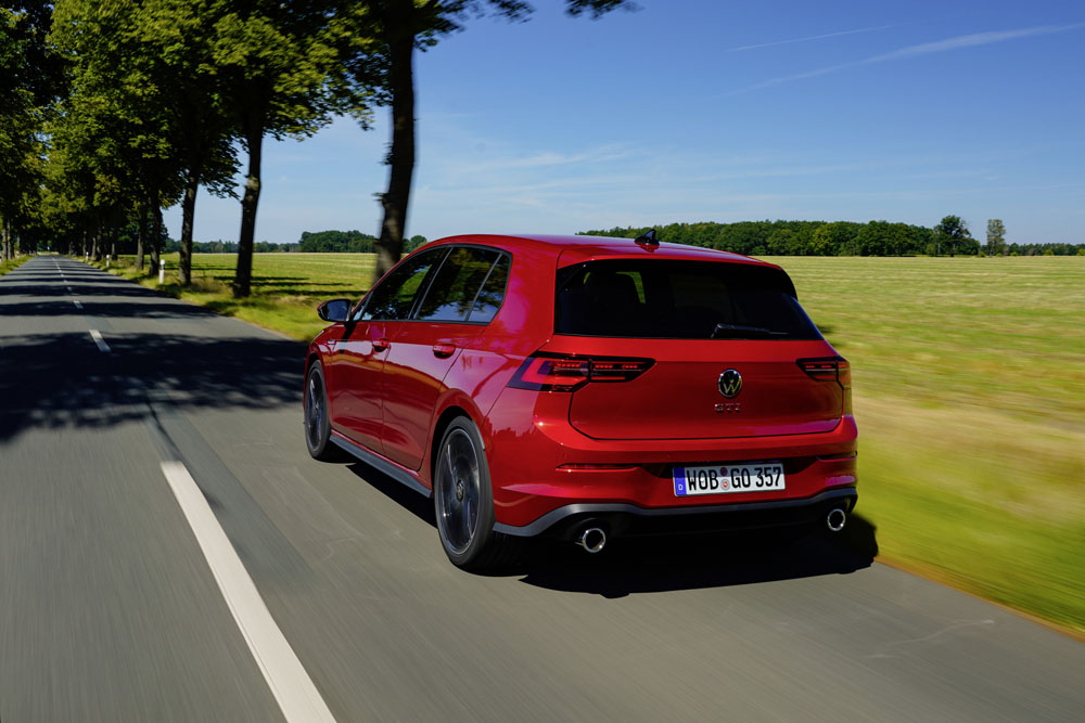 Volkswagen Golf, ahora mucho más seguro 2 Motor16 Volkswagen Golf.