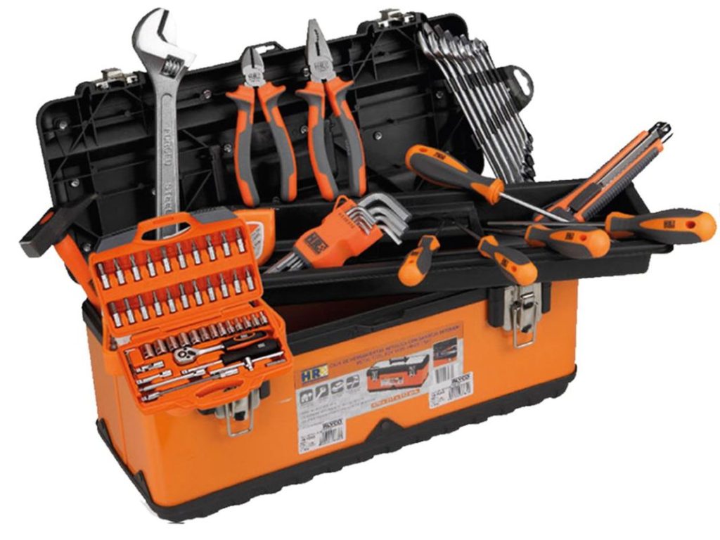 10 accesorios que convierten tu furgoneta en una caravana 188 Motor16 herramientas