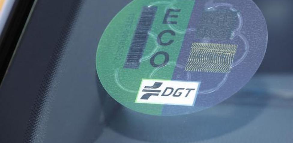 Esto es lo que ocurrirá a partir de 2023 con los coches con etiqueta C de la DGT 125 Motor16 DGT