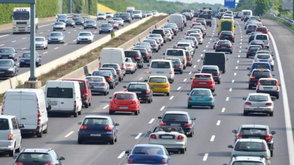 Esta es una de las razones principales de por qué se forman los atascos 137 Motor16 espacio