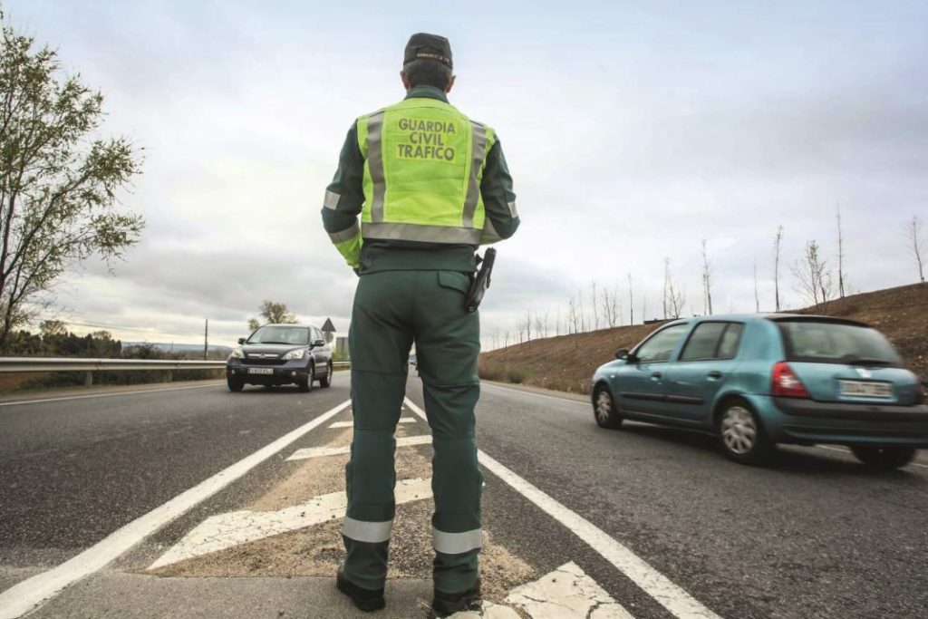 policía