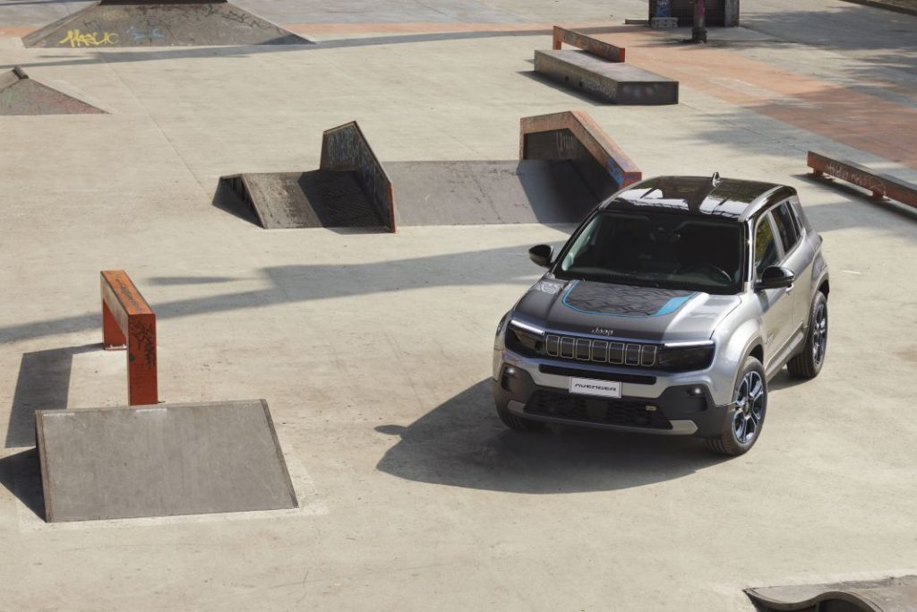 Nuevo Jeep Avenger Launch Edition; resérvalo online hasta el 30 de noviembre 11 Motor16 motor1606 jeepavengercustomized6 63498f93c7dcc 634cffb582d4c Motor16