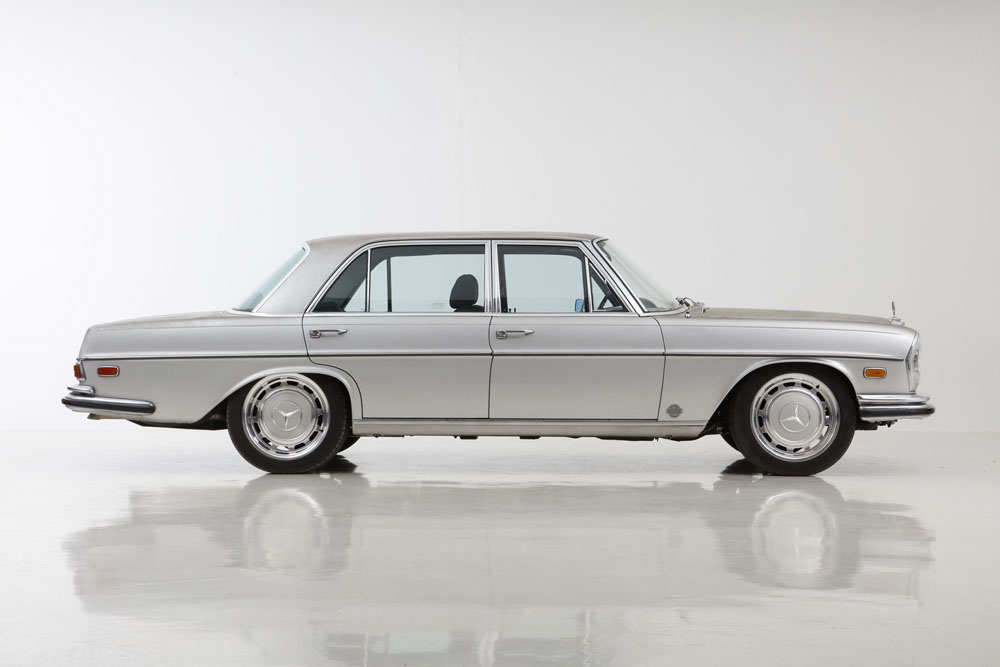 1971-Mercedes-Benz-300-SEL-Icon-2.jpg