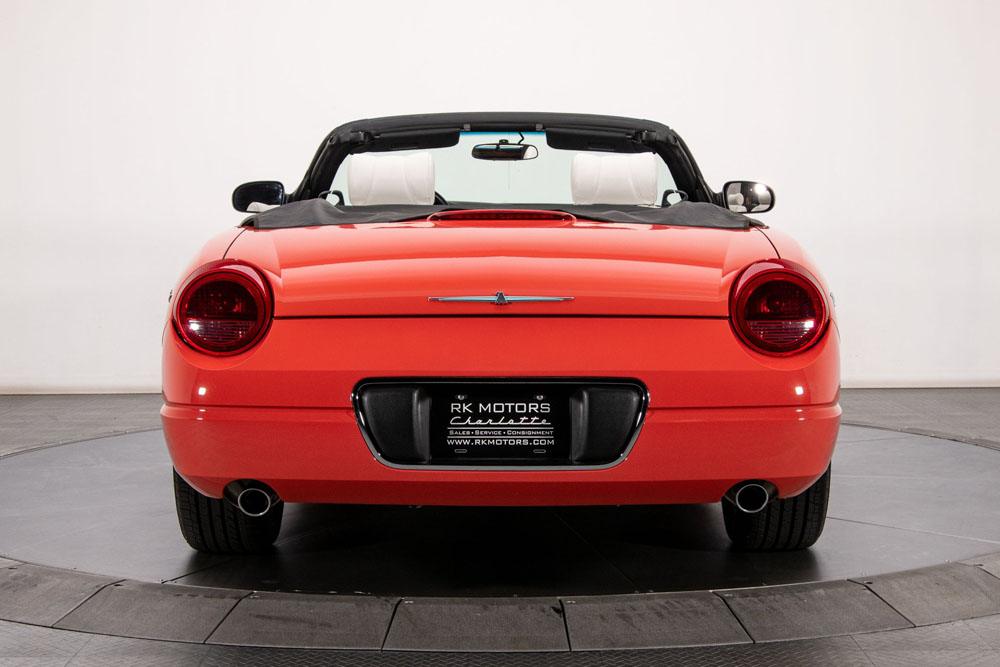 2003 ford thunderbird 007 edition 18 Motor16