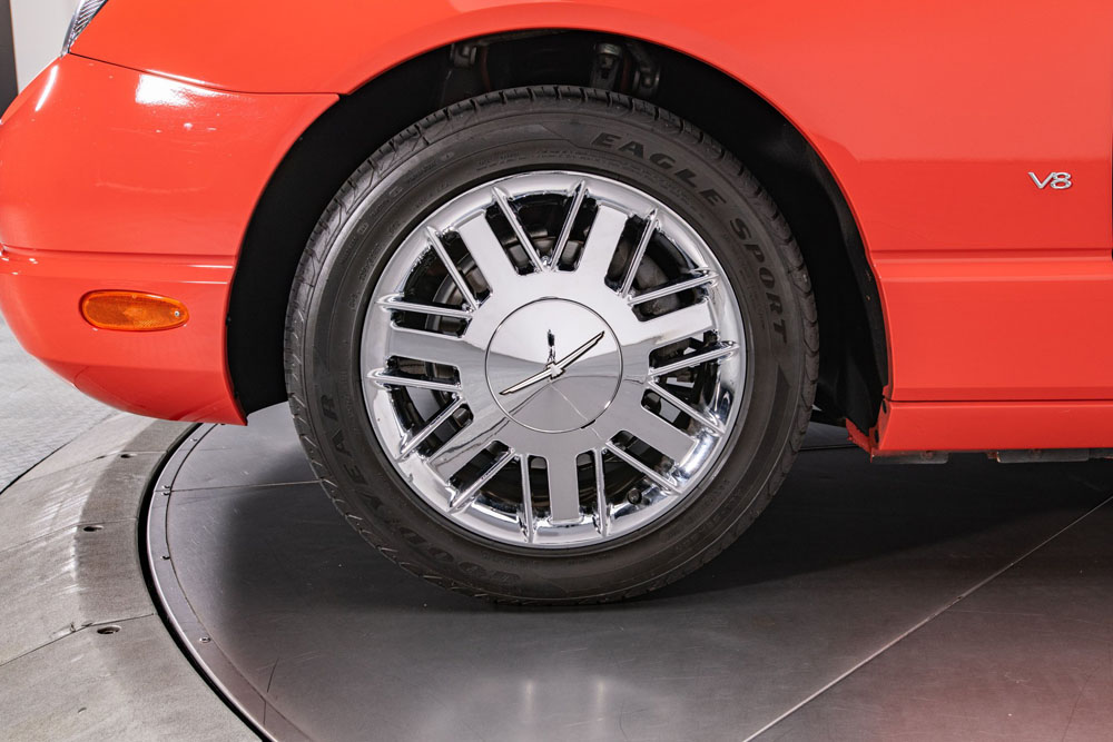 2003 ford thunderbird 007 edition 20 Motor16