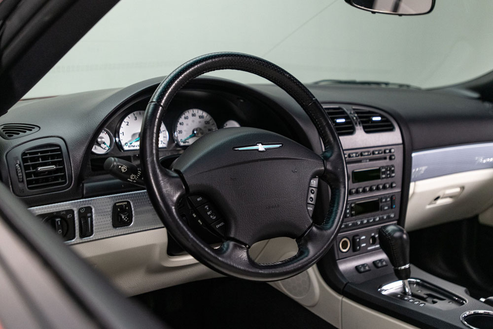 2003 ford thunderbird 007 edition 24 Motor16