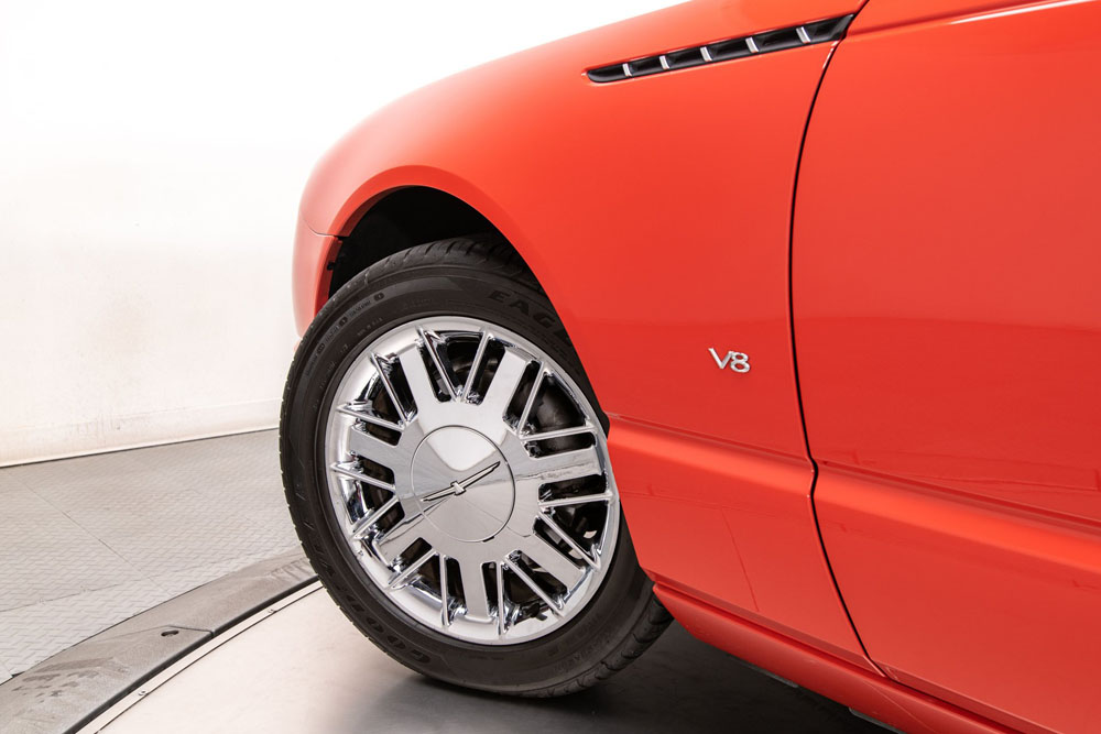 2003 ford thunderbird 007 edition 3 Motor16