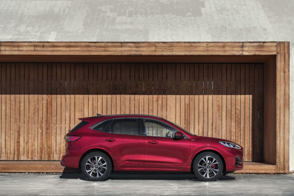 ¿Recargamos los híbridos enchufables? La respuesta definitiva... 1 Motor16 híbridos enchufables