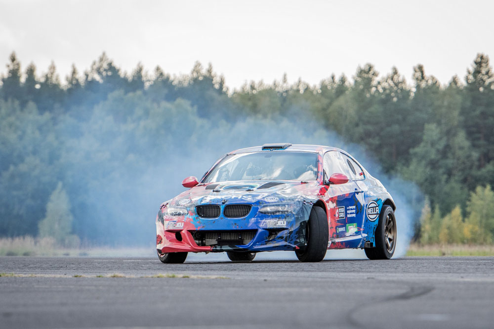 2022 BMW 3 Series Drifting record 15 1 Motor16
