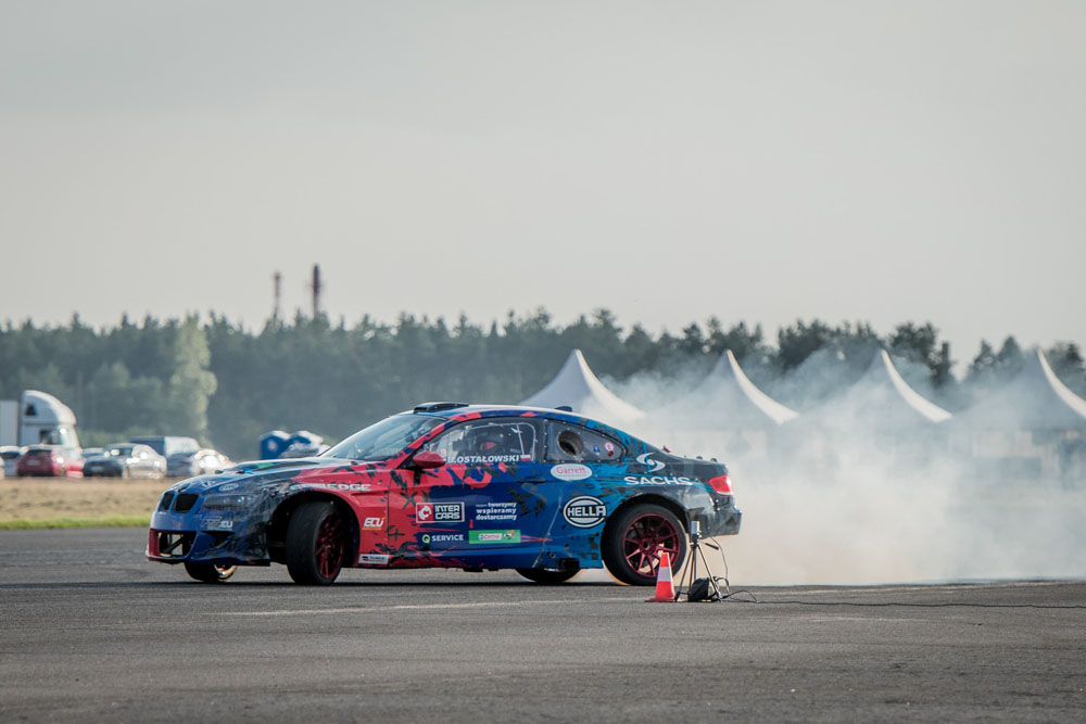 2022 BMW 3 Series Drifting record 19 Motor16