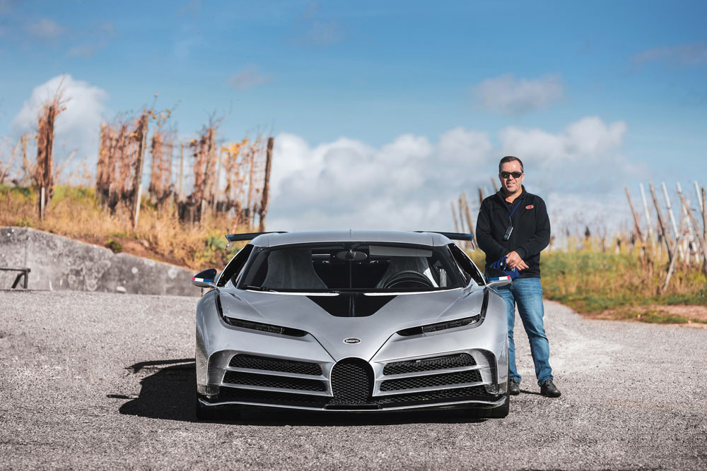 Otro Bugatti Centodieci sale de Molsheim a velocidad máxima: 380 km/h 4 Motor16 2022 Bugatti Centodieci Argent 9 1 Motor16