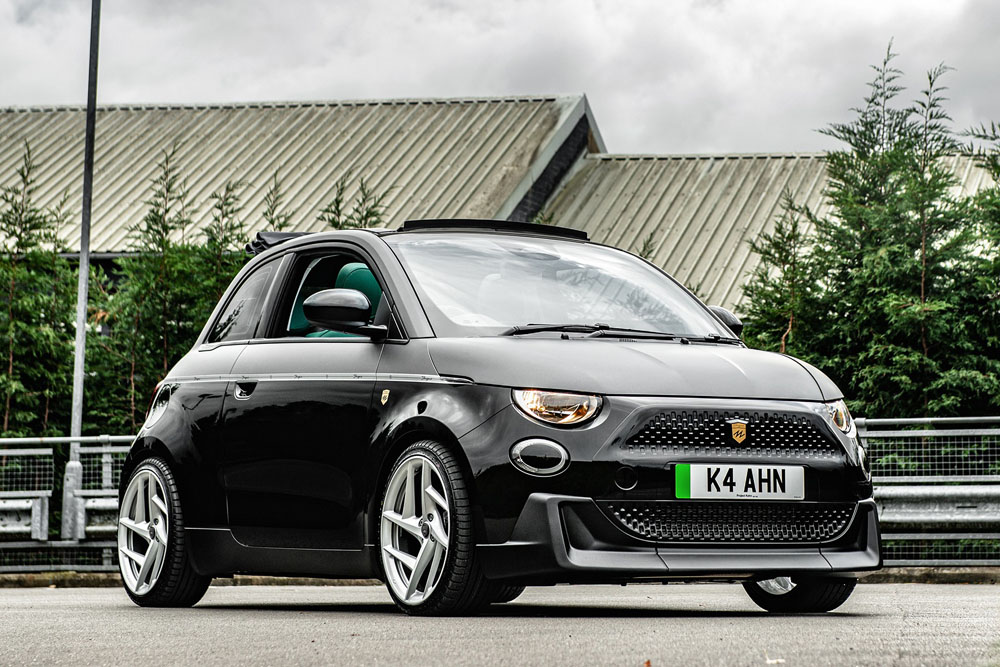 El Fiat 500e más exclusivo lo firma Kahn Design 6 Motor16 2022 Fiat 500 Kahn 2 Motor16