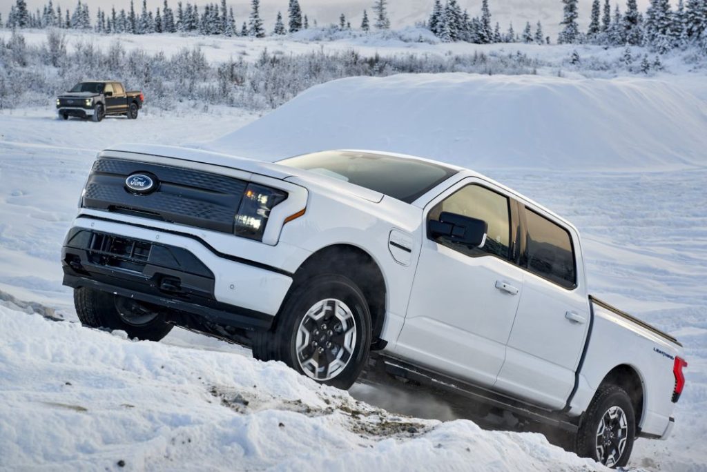 Ford F-150 Lightning: la marca da trucos para no perder autonomía con el frío 5 Motor16 2022 Ford F 150 Lightning Alaska 4 Motor16