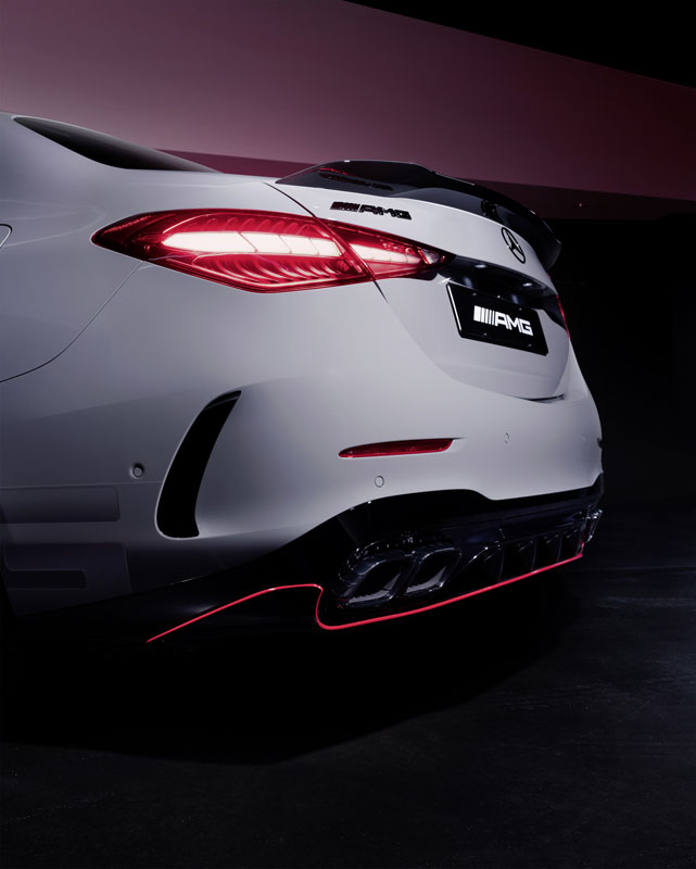Mercedes-AMG C63 S E Performance: se estrena con edición especial 14 Motor16 2022 Mercedes AMG C 63 S E Performance F1 Edition 11 Motor16