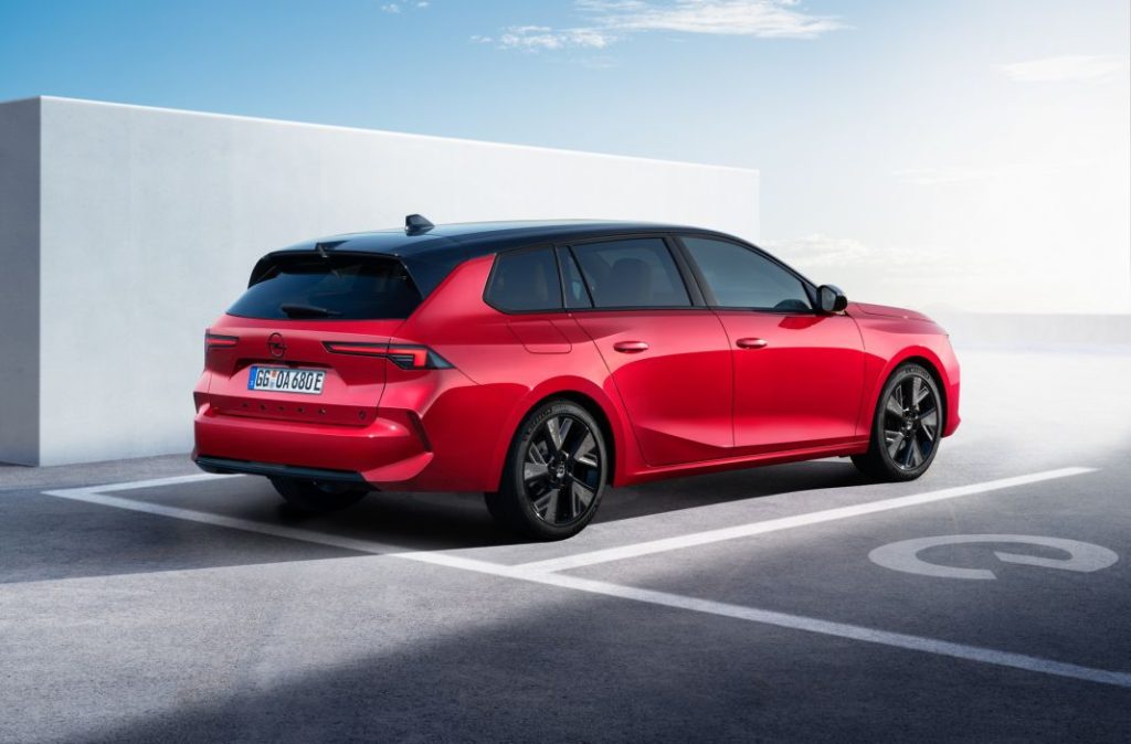 2022 Opel Astra Sports Tourer Electric 5 Motor16