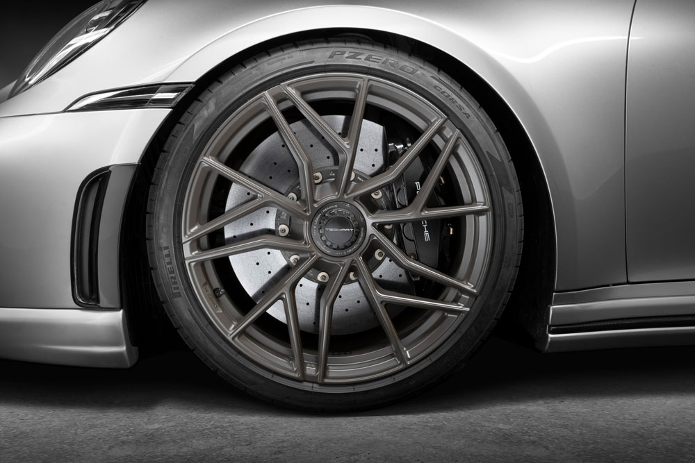 TechArt: estas son las llantas que ha creado para los Porsche 911 más salvajes 1 Motor16 TechArt Formula VII Race Porsche 911. Imagen detalle.