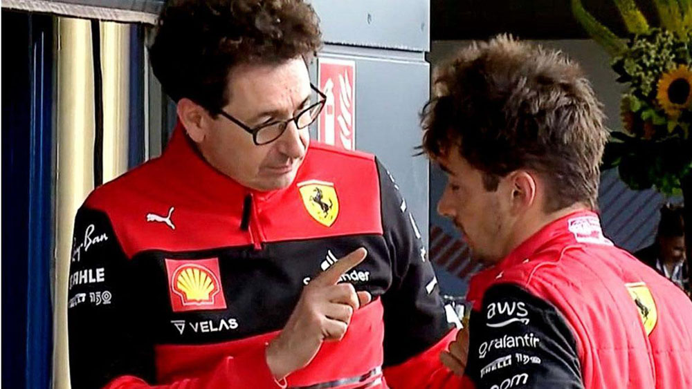 El cese de Mattia Binotto: ¿ha aprendido Ferrari de su historia? 3 Motor16 Mattia Binotto y Charles Leclerc. Imagen.