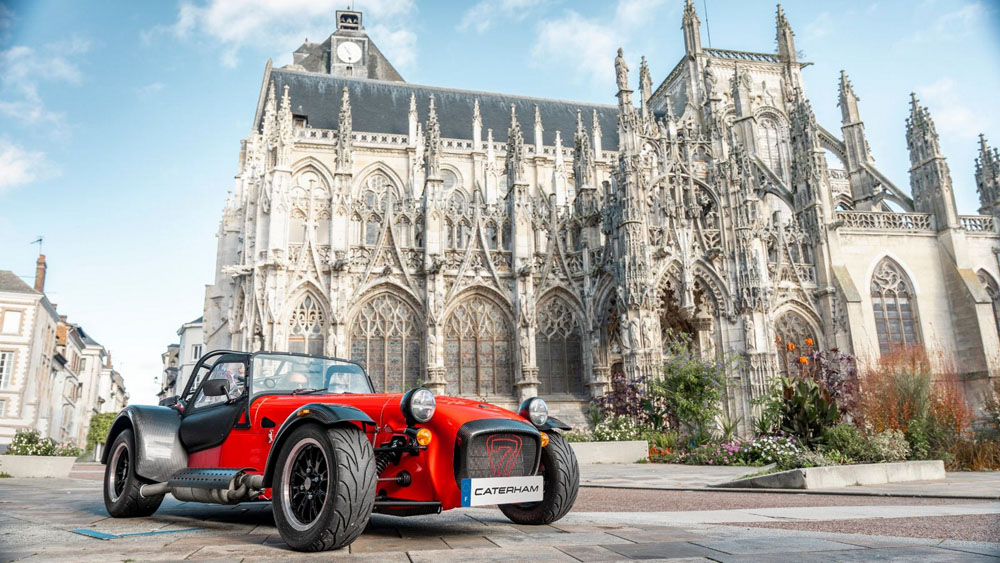 Caterham Seven 340. Imagen estática frontal.