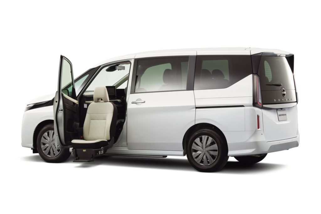 Nissan Serena: a Japón llega su sexta generación 74 Motor16 2023 Nissan Serena 34 Motor16