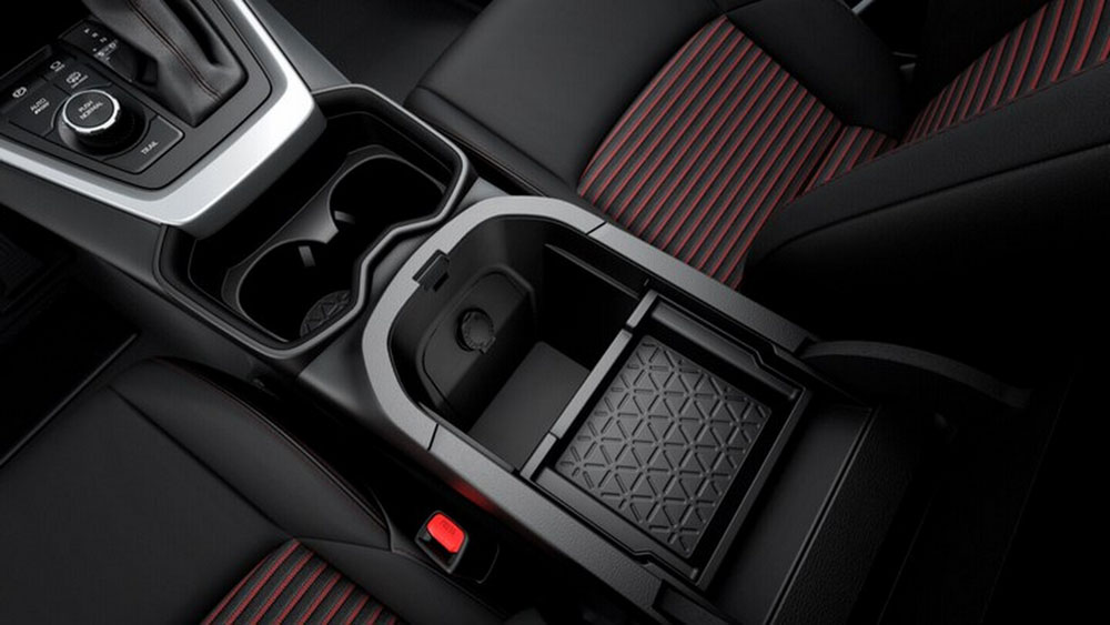Suzuki Across: sigue los pasos de su alma gemela 22 Motor16 2023 Suzuki Across 19 Motor16