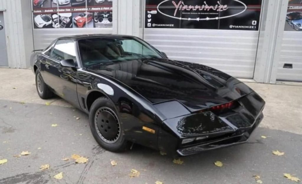 Ni este es el Coche Fantástico ni tú eres Michael Knight... pero yo sí soy Mosso d´Esquadra 1 Motor16 Coche fantástico