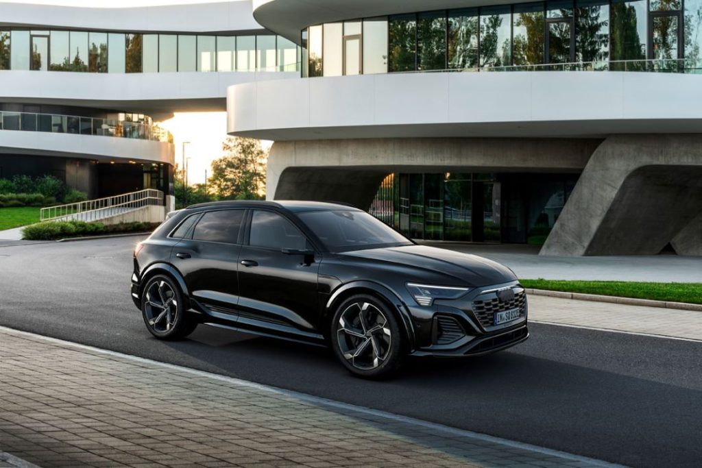 AUDI SQ8 E TRON 19 Motor16