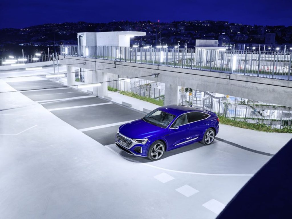 AUDI SQ8ETRON SPORTBACK 1 Motor16