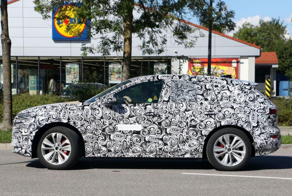 El Audi Q6 e-tron muestra su interior 4 Motor16 Audi Q6 e-tron