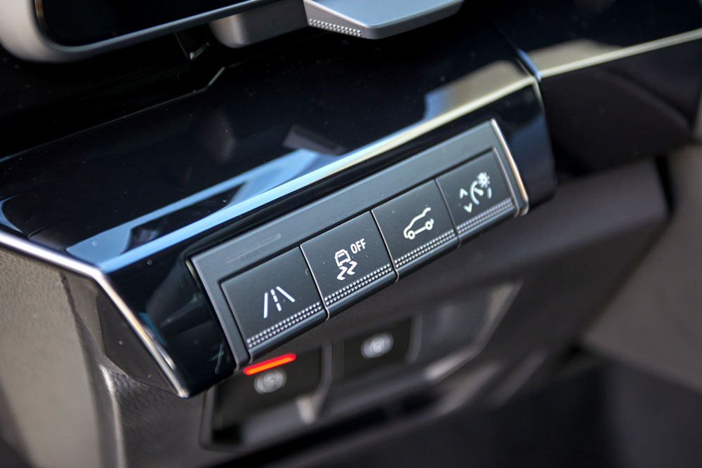 Prueba Renault Austral Techno Alpine Mild Hybrid 160 CV, un SUV para una nueva era 16 Motor16 Austral 8 Motor16