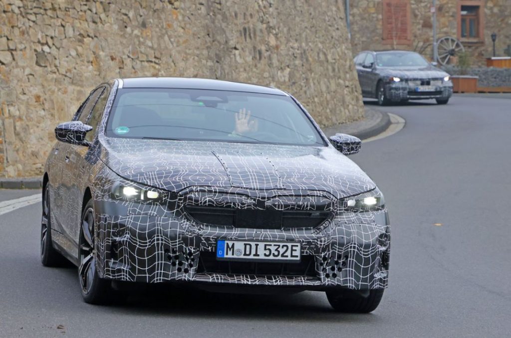 El BMW i5 eléctrico llega a Nürburgring 13 Motor16 BMW i5 11 Motor16