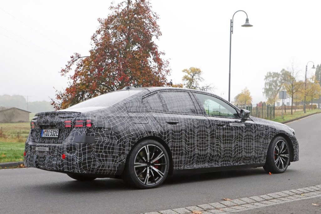 El BMW i5 eléctrico llega a Nürburgring 1 Motor16 BMW i5