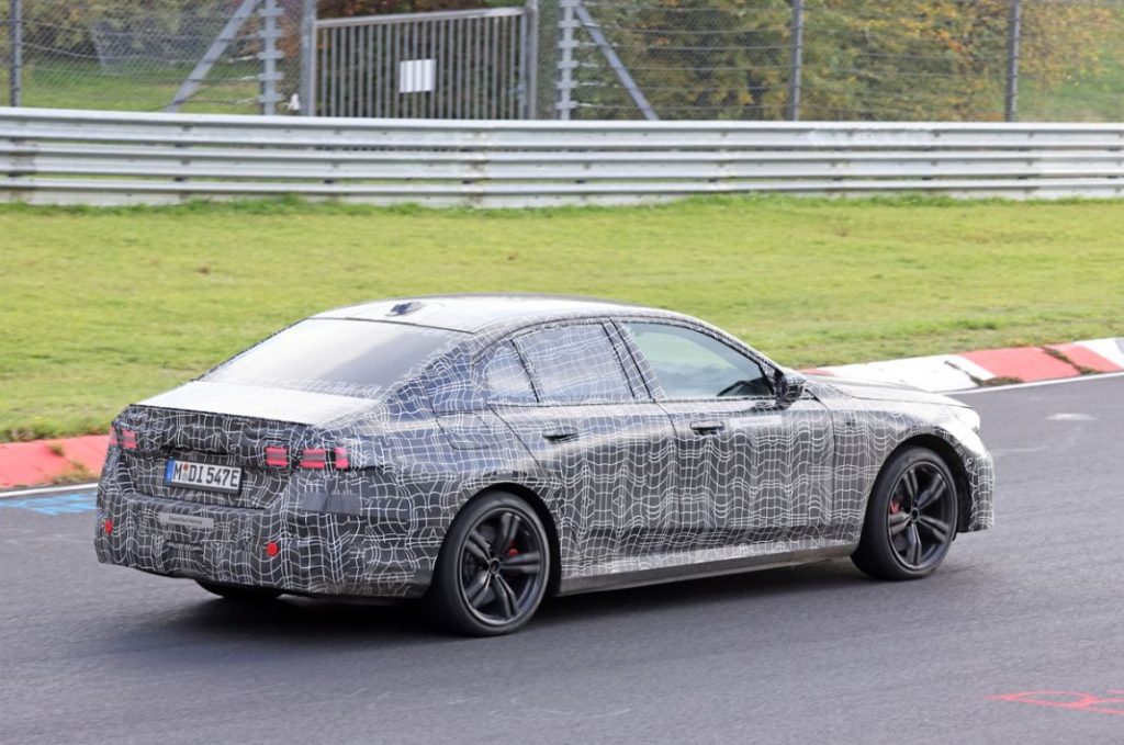 El BMW i5 eléctrico llega a Nürburgring 8 Motor16 BMW i5 6 Motor16
