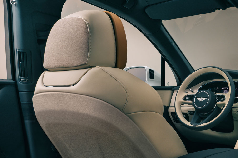 Bentayga Odyssean 2 Motor16 6 Motor16