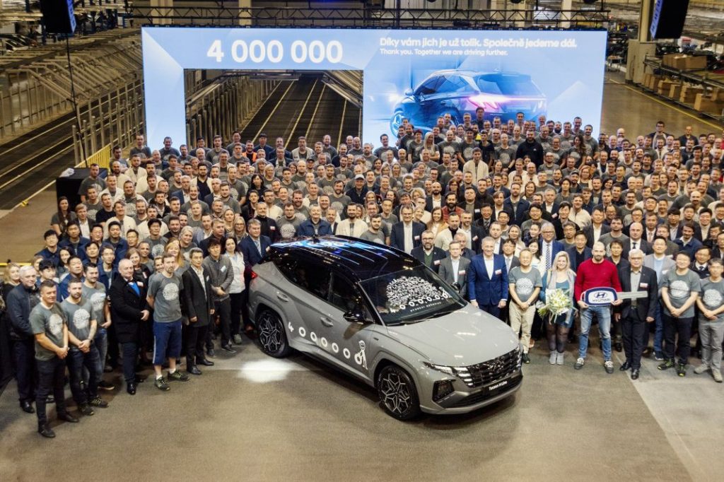 Adivina cuál es el vehículo número cuatro millones que produce Hyundai 1 Motor16 Hyundai