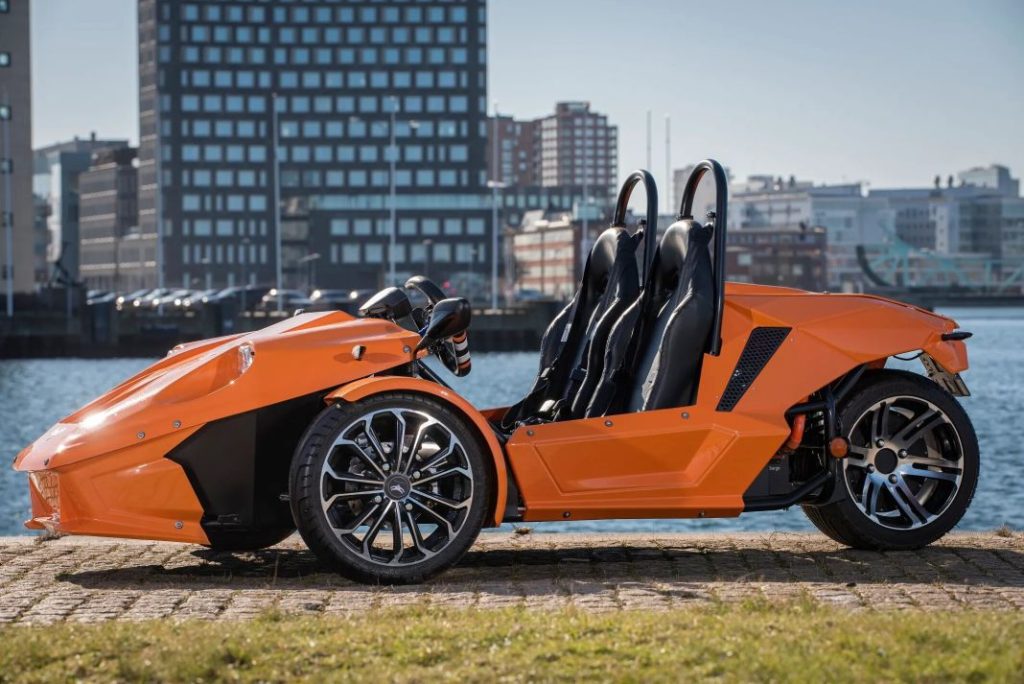 OMotion 2, el primer vehículo del mundo que cambia de forma y tamaño para el conductor 2 Motor16 triciclo