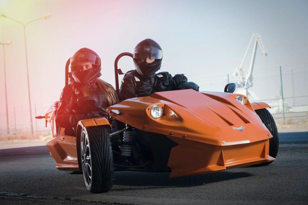 OMotion 2, el primer vehículo del mundo que cambia de forma y tamaño para el conductor 1 Motor16 triciclo