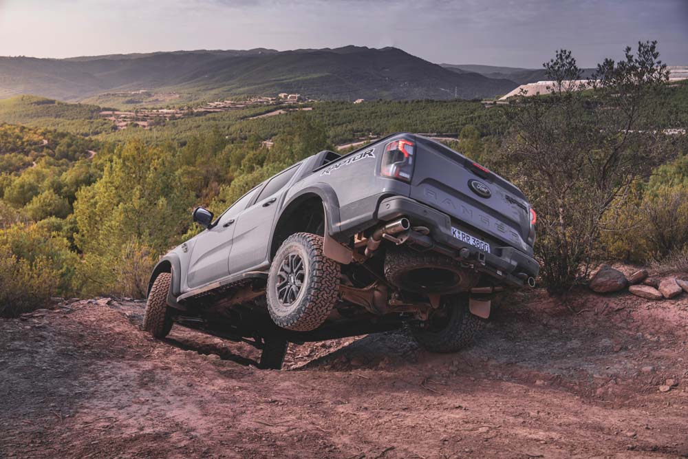 Probamos el nuevo Ford Ranger Raptor. Hasta el fin del mundo 20 Motor16 Ford Ranger Raptor 16 1 Motor16