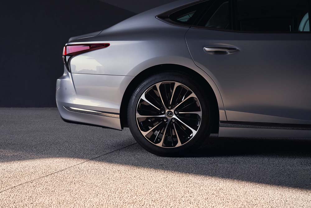 El Lexus LS, ahora todavía más listo 12 Motor16 Lexus LS 2023 10 Motor16