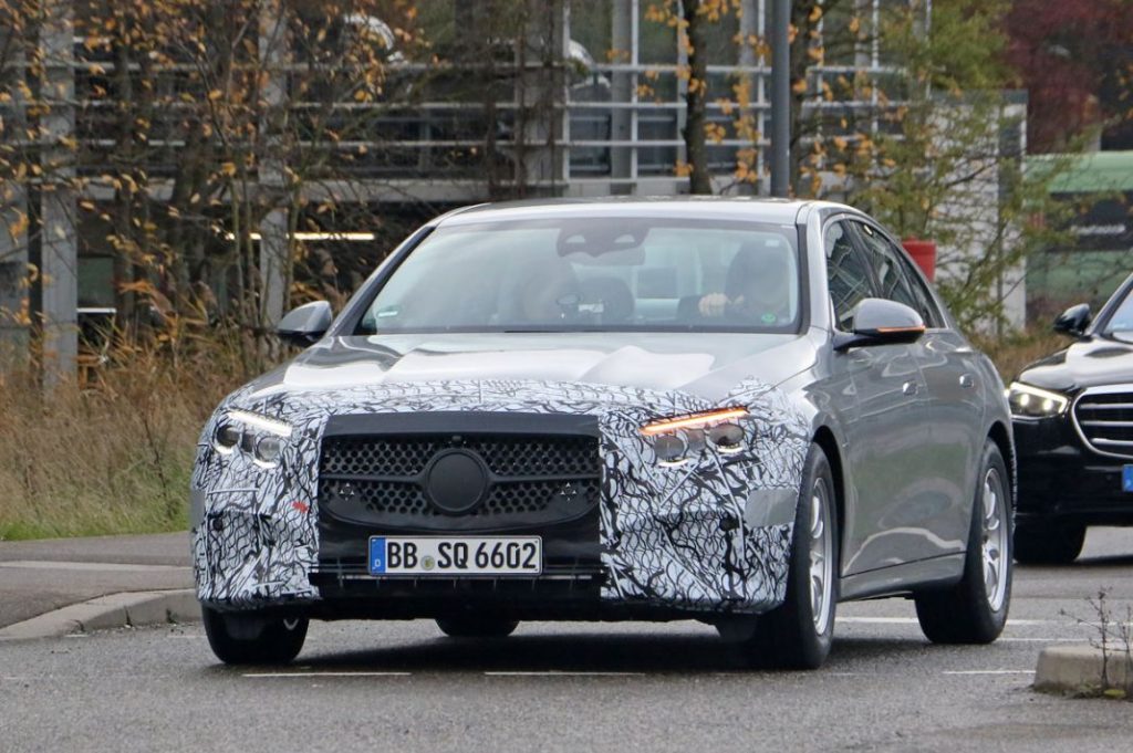 El Mercedes Clase E ya lo enseña casi todo 17 Motor16 MERCEDES CLASE E 15 copia Motor16