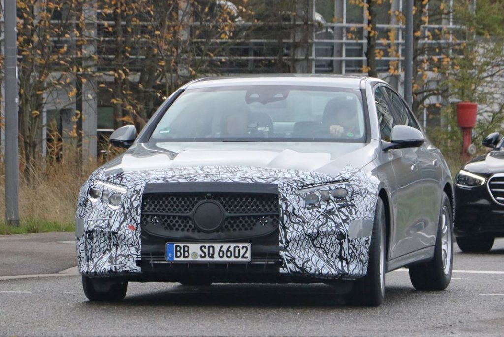 El Mercedes Clase E ya lo enseña casi todo 18 Motor16 MERCEDES CLASE E 16 copia Motor16