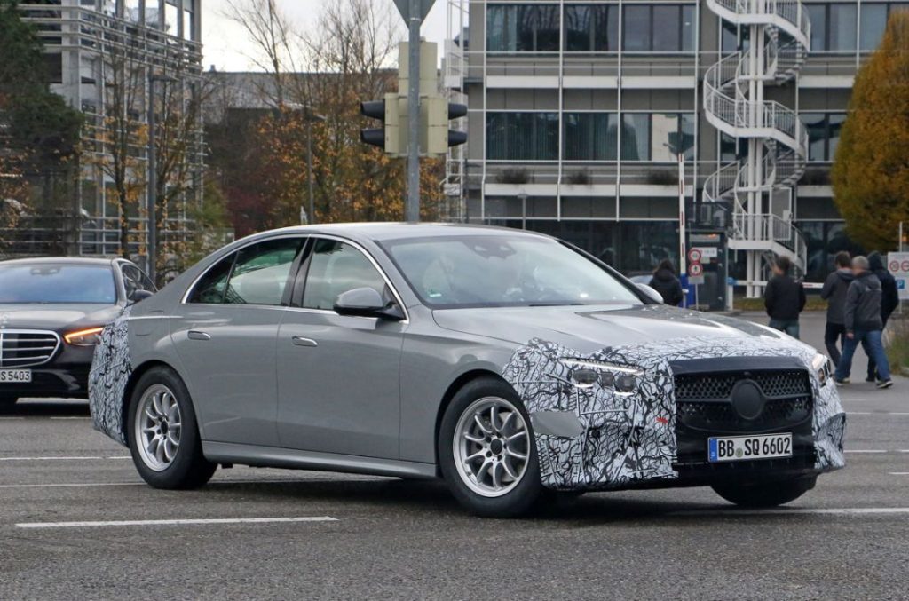 El Mercedes Clase E ya lo enseña casi todo 23 Motor16 MERCEDES CLASE E 21 copia Motor16