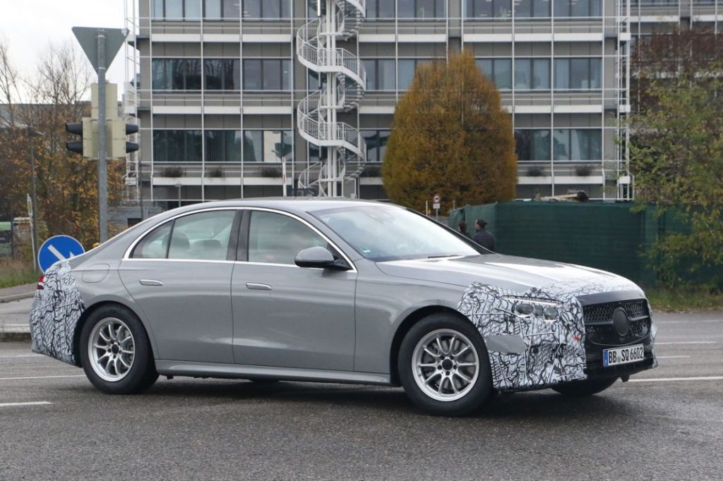 El Mercedes Clase E ya lo enseña casi todo 24 Motor16 MERCEDES CLASE E 22 copia Motor16