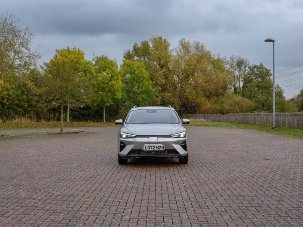El nuevo MG5 EV ya tiene precios para el mercado español 4 Motor16 MG5EV010 Motor16