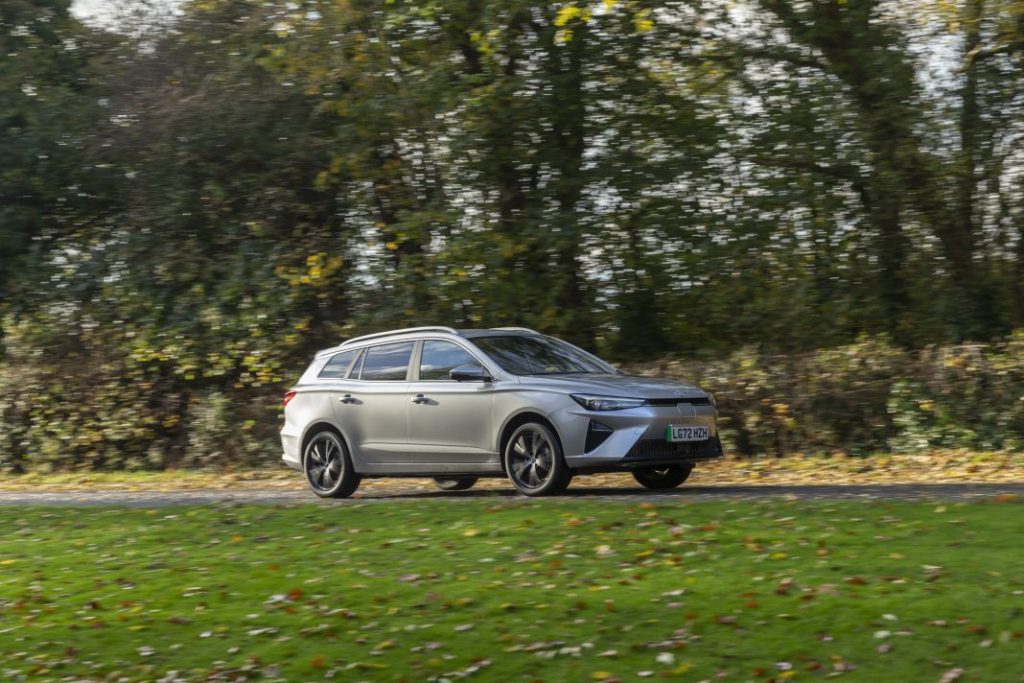 El nuevo MG5 EV ya tiene precios para el mercado español 10 Motor16 MG5EV027 Motor16