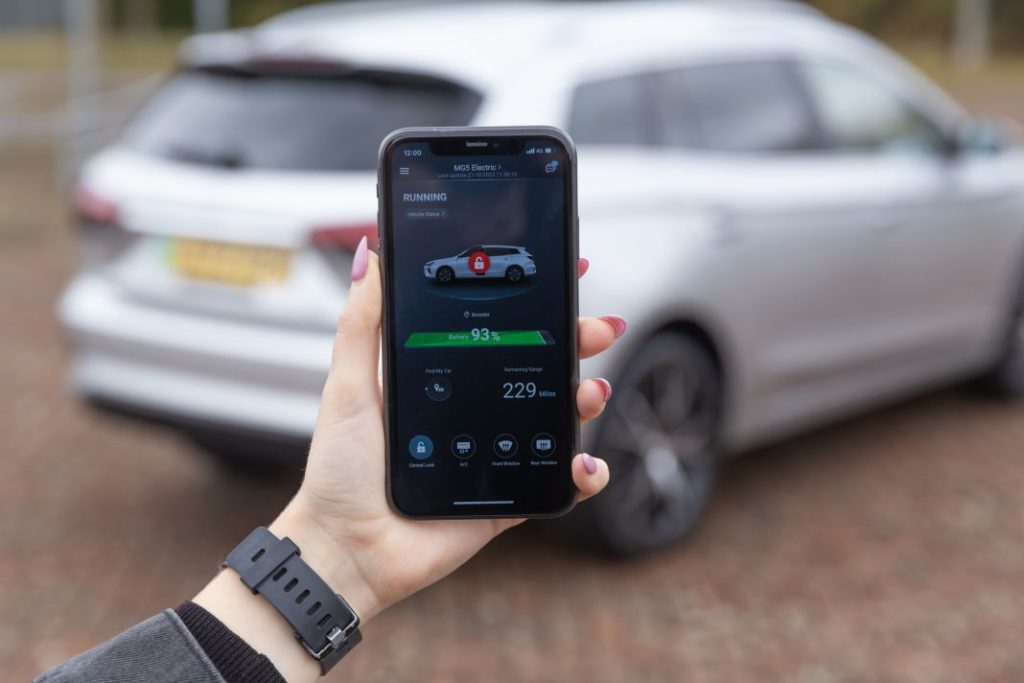 El nuevo MG5 EV ya tiene precios para el mercado español 16 Motor16 MG5EV048 Motor16
