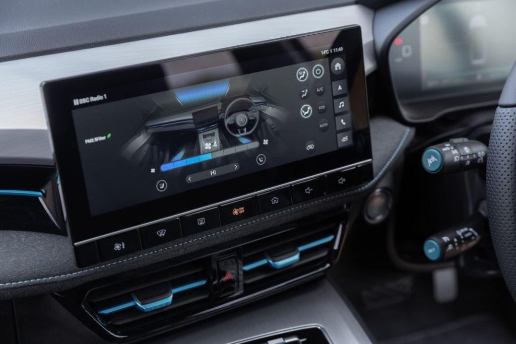 El nuevo MG5 EV ya tiene precios para el mercado español 21 Motor16 MG5EV068 Motor16